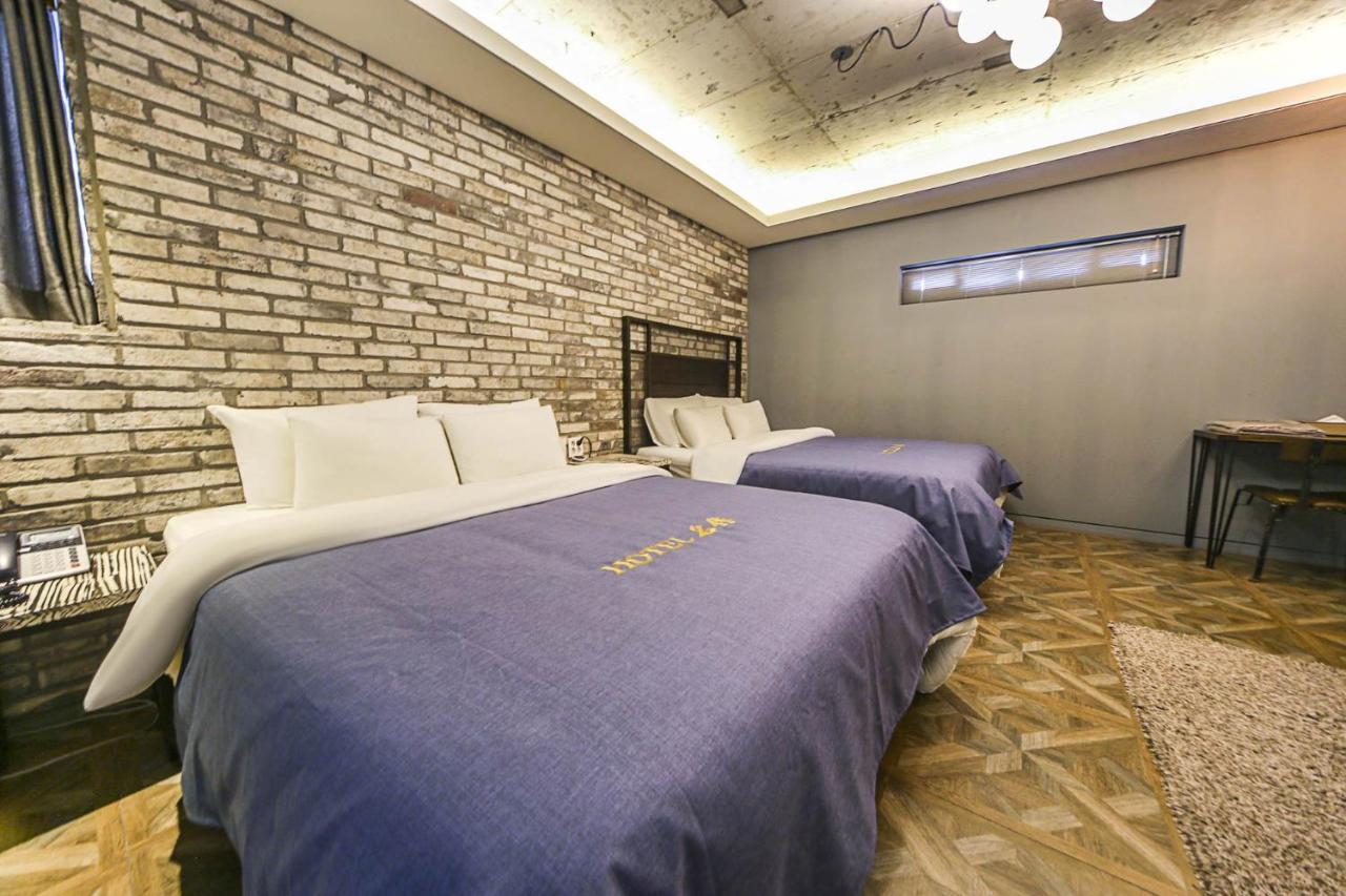 Hotel Myeongjak Chuncheon Zewnętrze zdjęcie